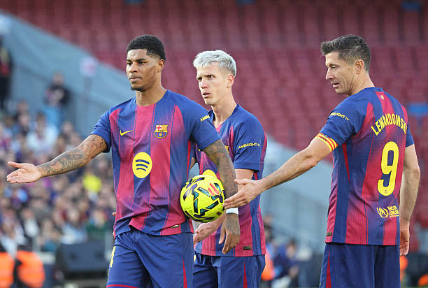 برشلونة