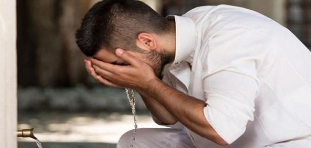 حكم ابتلاع الصائم من ماء المضمضة دون قصد