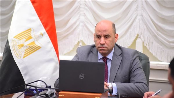 وزير العمل