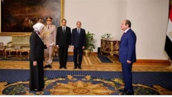 المستشارة هدى عيسى تؤدي اليمين أمام الرئيس عبدالفتاح السيسي