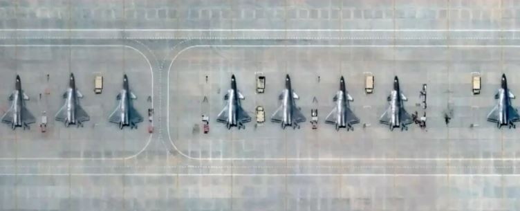 الصين تنشر سبع طائرات من طراز J-20 في هوتان