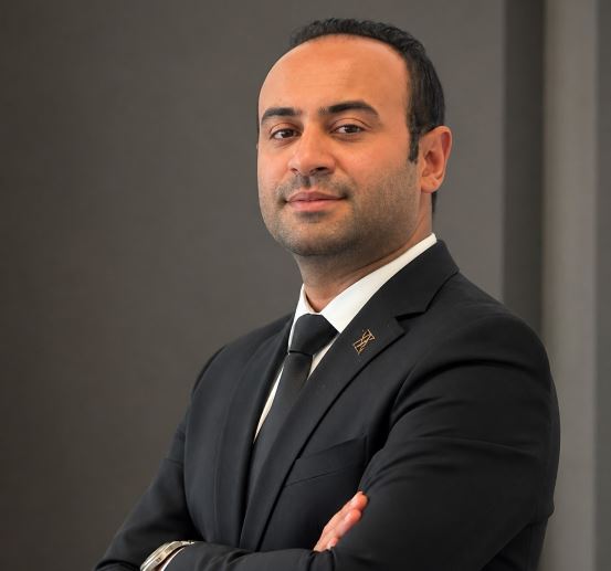 المهندس أحمد علي عبدالعزيز