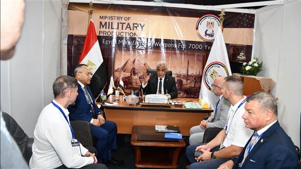 وزير الإنتاج الحربي