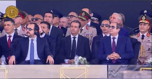 السيسي وميتسوتاكيس يبحثان تعزيز الشراكة الاستراتيجية والربط الكهربائي بين مصر واليونان